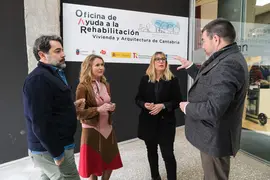 10:00 horas. Espacio Ricardo Lorenzo. Calle los Aguayos n&ordm; 5, Santander. La consejera de Empleo y Pol&iacute;ticas Sociales, Eugenia G&oacute;mez de Diego, inaugura la `Oficina de Rehabilitaci&oacute;n&acute; del Colegio de Arquitectos, acompa&ntilde;ada de la directora general de Vivienda, Alicia Garc&iacute;a, y del decano del Colegio Oficial de Arquitectos de Cantabria, Mois&eacute;s Castro. 17 de febrero de 2023 &copy; Ra&uacute;l Lucio
