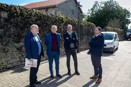12:00.- Ayuntamiento de Escalante (punto de partida) 
El consejero de Industria, Turismo, Innovaci&oacute;n, Transporte y Turismo, Javier L&oacute;pez Marcano, visita varias obras de su consejer&iacute;a en el municipio de Escalante. 
24 febrero 2023 &copy; Miguel De la Parra