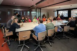 09:30 horas. Sede de CEOE-CEPYME, calle Tres de Noviembre, 38. Santander  
La consejera de Empleo y Pol&iacute;ticas Sociales, Eugenia G&oacute;mez de Diego, presenta el programa Talento Empleo en el sector Qu&iacute;mico.
