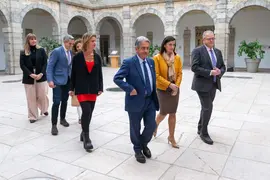 09:30 horas. Parlamento de Cantabria
El presidente de Cantabria, Miguel &Aacute;ngel Revilla y el vicepresidente y consejero de Universidades, Igualdad, Cultura y Deporte, Pablo Zuloaga, participan en el acto 'Por un mundo digital inclusivo: innovaci&oacute;n y tecnolog&iacute;a para la igualdad de g&eacute;nero', organizado por la Asociaci&oacute;n de Empresarias de Cantabria. 7 MARZO 2023 &copy; Miguel De la Parra