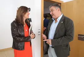 10:00 horas. Despacho de la consejera de Presidencia, Interior, Justicia y Acci&oacute;n Exterior

La consejera de Presidencia, Interior, Justicia y Acci&oacute;n Exterior, Paula Fern&aacute;ndez, se re&uacute;ne con el presidente de la Asociaci&oacute;n de Hosteler&iacute;a de Cantabria, Francisco Javier Bedia.
18 ABRIL 23