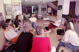Reuni&oacute;n feministas