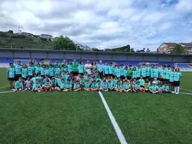 Foto de grupo de la Clausura del V Campus de F&uacute;tbol Villa de Suances 