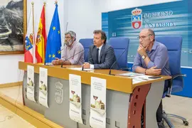 11:00 horas. Sala de prensa del Gobierno de Cantabria
El consejero de Desarrollo Rural, Ganader&iacute;a, Pesca y Alimentaci&oacute;n, Pablo Palencia, presenta la Feria del Queso de Pesquera. 
