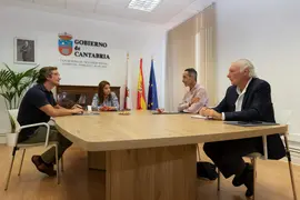 14:00.- Despacho de la consejera
La consejera de Inclusi&oacute;n Social, Juventud, Familias e Igualdad, Bego&ntilde;a del R&iacute;o, se re&uacute;ne con AESTE. 
