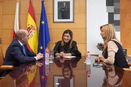10:30.- Despacho de la presidenta
La presidenta de Cantabria, Mar&iacute;a Jos&eacute; S&aacute;enz de Buruaga, se re&uacute;ne con Lorenzo Amor, presidente de ATA. 

