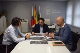 REUN&Oacute;N ALCALDES ASTILLERO, PI&Eacute;LAGOS Y PUENTE VIESGO (8)