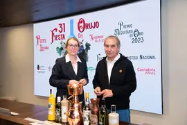 10:00 horas. Palacio de Festivales. Sala 30 a&ntilde;os 
La consejera de Cultura, Turismo y Deporte, Eva Guillermina Fern&aacute;ndez, y el alcalde Potes, Javier G&oacute;mez, presentan, en rueda de prensa, la Fiesta del Orujo 2023. 8 NOVIEMBRE 2023 &copy; Miguel De Aribas