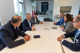 11.00 horas. Despacho del consejero 
El consejero de Industria, Empleo, Innovaci&oacute;n y Comercio, Eduardo Arasti, recibe a representantes de Faconauto. 25 OCTUBRE 2023 &copy; Miguel De la Parra