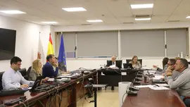 El consejero de Industria, Empleo, Innovaci&oacute;n y Comercio, Eduardo Arasti, preside la Comisi&oacute;n Permanente del Di&aacute;logo Social. 
21 NOV 23