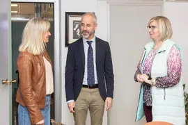 13.00.- Despacho del consejero
El consejero de Educaci&oacute;n, Formaci&oacute;n Profesional y Universidades, Sergio Silva, se re&uacute;ne con la alcaldesa de Castro Urdiales, Susana Herranz.