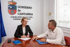 12.00.- Despacho del consejero
La consejera de Cultura, Turismo y Deporte, Eva Guillermina Fern&aacute;ndez, se re&uacute;ne con el alcalde de Argo&ntilde;os, Juan Jos&eacute; Barruetabe&ntilde;a.