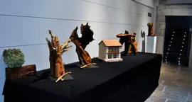 Exposici&oacute;n de rabeles. Vista general. (1)