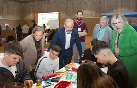 11:00 horas. Palacio de Exposiciones y Congresos
El consejero de Educaci&oacute;n, Formaci&oacute;n Profesional y Universidades, Sergio Silva, visita la Feria de Ense&ntilde;anzas Art&iacute;sticas.