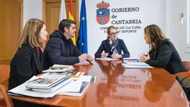 09:00.- Despacho de la consejera. La consejera de Cultura, Turismo y Deporte, Eva Guillermina Fern&aacute;ndez, recibe a la alcaldesa de Medio Cudeyo. 1 de marzo de 2024 &copy; Ra&uacute;l Lucio