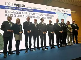 El consejero de Fomento, Ordenaci&oacute;n del Territorio y Medio Ambiente, Roberto Media, interviene en el Foro 'Impulso al corredor Cant&aacute;brico-Mediterr&aacute;neo' promovido por organizaciones empresariales de la Comunidad Valenciana, Arag&oacute;n, Castilla y Le&oacute;n, Cantabria y La Rioja. 
 7 MAR 24
