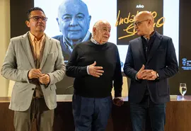 El director general de Cultura y Patrimonio, Jos&eacute; Antonio Gonz&aacute;lez Fuentes, presenta, en rueda de prensa, el A&ntilde;o Cultural Indalecio Sobrino con la presencia del propio artista. 
27 MAR 24