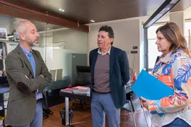 09:30.- Despacho del consejero
El consejero de Educaci&oacute;n, Formaci&oacute;n Profesional y Universidades, Sergio Silva, se re&uacute;ne con el alcalde de Bareyo.