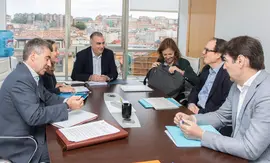 El consejero de Fomento, Ordenaci&oacute;n del Territorio y Medio Ambiente, Roberto Media, se re&uacute;ne con la presidenta de la Confederaci&oacute;n Hidrogr&aacute;fica del Cant&aacute;brico. 
15 mayo 2024
