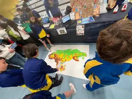 ALUMNOS EN PROYECTO MAPA CANTABRIA