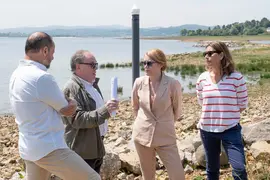 06/06/2024 12:30 horas. La Poblaci&oacute;n. Campoo de Yuso 

La consejera de Cultura, Turismo y Deporte, Eva Guillermina Fern&aacute;ndez, se re&uacute;ne con el alcalde, Eduardo Ortiz, y el presidente de la Federaci&oacute;n C&aacute;ntabra de Remo, V&iacute;ctor Canal, y visita la zona donde se ubicar&aacute; el futuro campo de regatas del Pantano del Ebro.