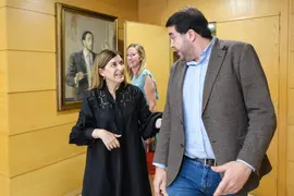 10:30 horas. Gobierno de Cantabria. La presidenta de Cantabria, Mar&iacute;a Jos&eacute; S&aacute;enz de Buruaga, recibe al nuevo presidente de la Asociaci&oacute;n de Hosteler&iacute;a de Cantabria. 2 de julio de 2024 &copy; Ra&uacute;l Lucio
