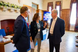 10:00 horas. Hall Real del Palacio de la Magdalena

El consejero de Industria, Empleo, Innovaci&oacute;n y Comercio, Eduardo Arasti, inaugura un curso sobre Inteligencia Artificial en la Universidad Internacional Men&eacute;ndez Pelayo. 
22 JULIO 2024 &copy; Miguel De la Parra