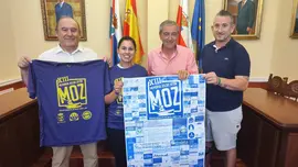 Organizadores y autoridades municipales en la presentaci&oacute;n del XIII Descenso Popular R&iacute;a San Mart&iacute;n