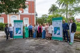 Desfile Contra el Bullying 2024 - Presentaci&oacute;n foto familia Javier Paradero