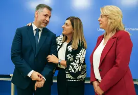 La presidenta de Cantabria, Mar&iacute;a Jos&eacute; S&aacute;enz de Buruaga, preside la toma de posesi&oacute;n de los consejeros de Cultura, Turismo y Deporte, Luis Mart&iacute;nez Abad, y de Desarrollo Rural, Ganader&iacute;a, Pesca y Alimentaci&oacute;n, Mar&iacute;a Jes&uacute;s Susinos. 

12 sep 24