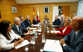 La presidenta de Cantabria, Mar&iacute;a Jos&eacute; S&aacute;enz de Buruaga, preside la toma de posesi&oacute;n de los consejeros de Cultura, Turismo y Deporte, Luis Mart&iacute;nez Abad, y de Desarrollo Rural, Ganader&iacute;a, Pesca y Alimentaci&oacute;n, Mar&iacute;a Jes&uacute;s Susinos. 

12 sep 24