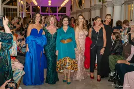 Gala Contra el C&aacute;ncer de Mama 2024 - Final desfile Amaya Bezanilla 1 