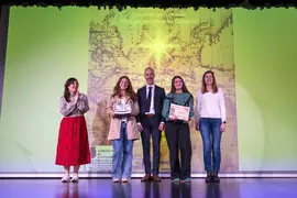 11:00 horas. Centro C&iacute;vico Juan de Santander, Cueto, Santander
El consejero de Educaci&oacute;n, Formaci&oacute;n Profesional y Universidades, Sergio Silva,
participa en la entrega de los premios a los ganadores del concurso escolar con
motivo del D&iacute;a de las Letras de Cantabria.
 19 febrero 25 &copy; Miguel De la Parra