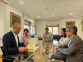 firma convenio IES Miguel Herrero 7 marzo 2025