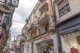 xedificio-calle-Consolacion.jpg.pagespeed.ic.Pm63-FvbPD