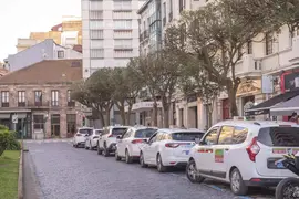 xtaxis.jpg.pagespeed.ic.L99T8P1X0f