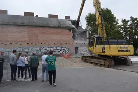 INICIO DERRIBO EDIFICIO BARRIO LOS RIEGOS ARCE (26)