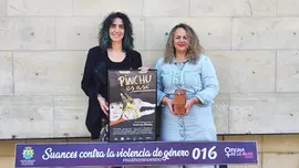 La cineasta Carmen C&oacute;rdoba junto a la edil de Mujer, Raquel Fern&aacute;ndez