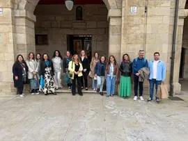 Participantes en una de las sesiones de trabajo del encuentro sobre infancia desarrollado en Avil&eacute;s